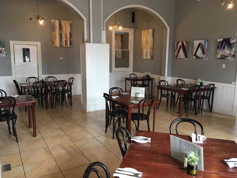 Royal Exchange Hotel - ACT Tourism 2