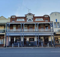 Royal Hotel - ACT Tourism
