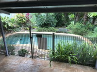 Royal Palm Cottage Entire two bedroom 2 bathroom house with Pool