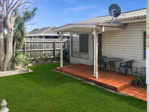 Rye 1 Sleeps 10, Great Weekender, FREE WINE, NETFLIX - ACT Tourism 2