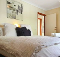 Rye 3 Great Location Shops Beach FREE Wine Wifi and Netflix - ACT Tourism