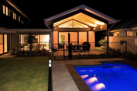 Salty Lark Beach House - ACT Tourism 2