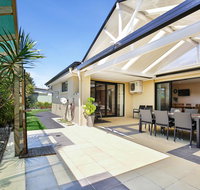 Sandy Bottom - Pet Friendly - 3 Min Walk to Beach - ACT Tourism