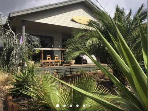 Sandy Feet - Bed And Breakfast - ACT Tourism 1