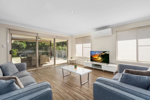 Sandy Feet On Casuarina - ACT Tourism 1