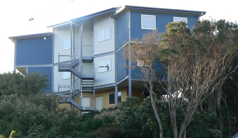 Sandy Point Beach Escape 2 Bedroom Apartment - ACT Tourism 0