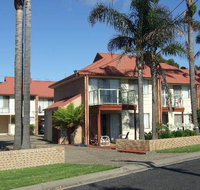 Sapphire Court - ACT Tourism