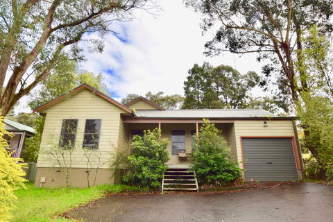 Scenic Cottage Of Katoomba - ACT Tourism 0
