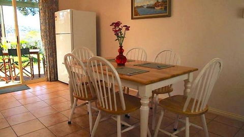 Schoolhouse Cottage American River - ACT Tourism 1