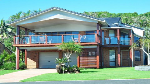 Sea-Ann - Lennox Head - WiFi - ACT Tourism 0