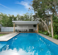 Seabreeze Retreat Luxury Retreat with pool walk to Rye foreshore and village - ACT Tourism