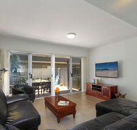 Seachange Townhouse 4 - ACT Tourism