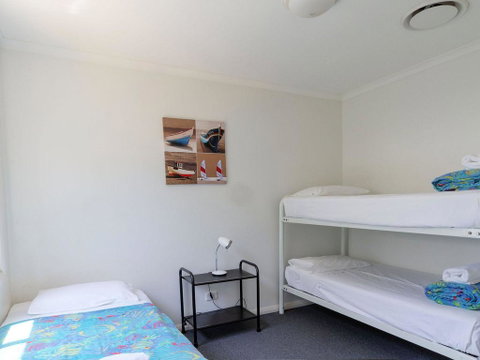 Seachange Townhouse 4 - ACT Tourism 2