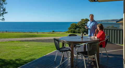 Searenity Holiday Accommodation - ACT Tourism 0