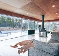 SeaSalt Beach House - architecturally designed - ACT Tourism