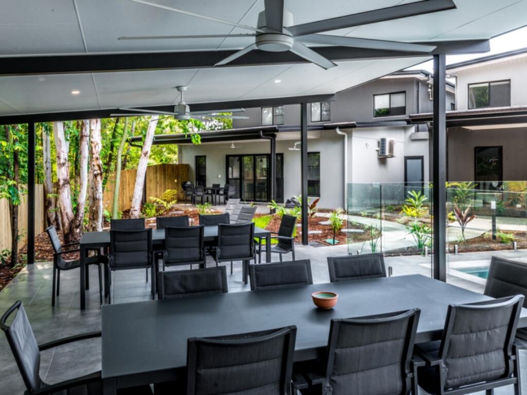 Clifton Beach QLD ACT Tourism