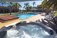 Seashells Beachfront Resort