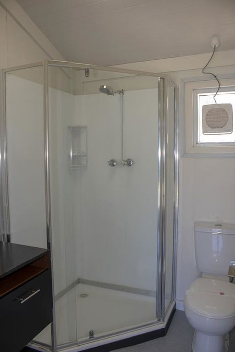 Seaspray Beach Holiday Park - ACT Tourism 3