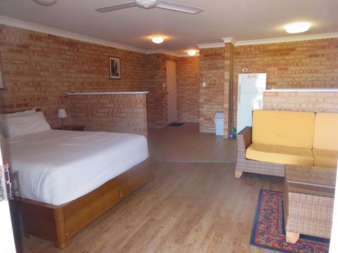 Seaspray Beach Holiday Park - ACT Tourism 2