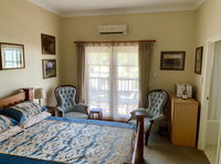Settlers Hotel York