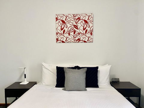 Sevens Avenue Guest House - ACT Tourism 0