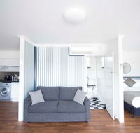 Siesta Central Apartments - ACT Tourism