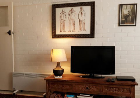 Siggy's Perth Accommodation - ACT Tourism 2