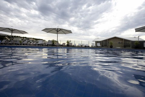 Silver Water Resort With Ocean Views. - ACT Tourism 0