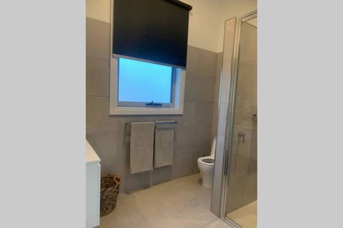 Skibo Cottage - ACT Tourism 1