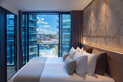 SKYE Suites Green Square - ACT Tourism 2