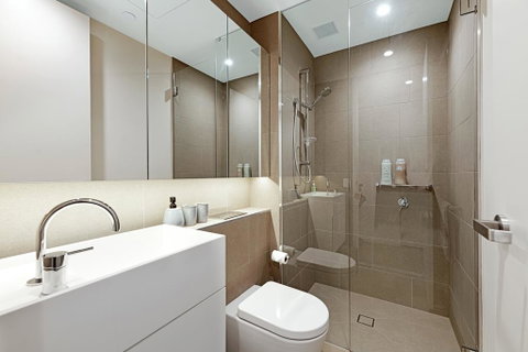 Skyhigh Apartments By MYHOME - ACT Tourism 2