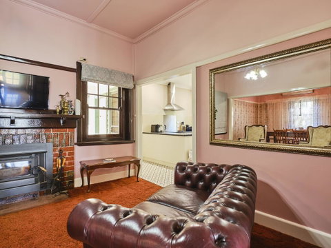 Skymirror Cottage - ACT Tourism 2