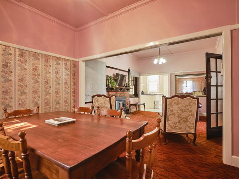 Skymirror Cottage - ACT Tourism 3