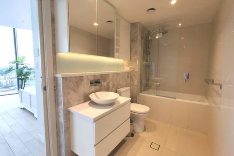 Skyview Luxury 4Br Penthouse WWP - ACT Tourism 1