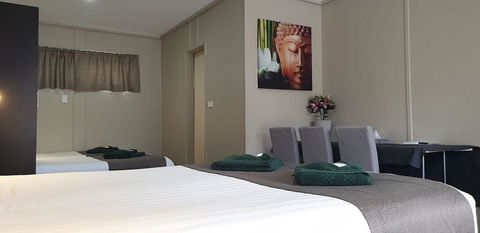 Smerdon Lodge Motel - ACT Tourism 2