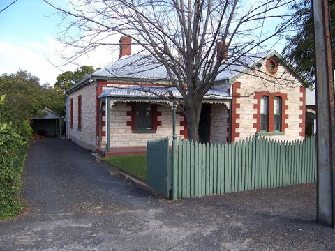 Smith Street Villa Naracoorte - ACT Tourism 0