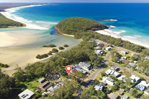 Soldier Crab Shack - 20 Macleay St - ACT Tourism 0