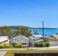 Soldiers Point Spectacular - ACT Tourism