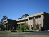 Southern Cross Motor Inn  Tourist Park