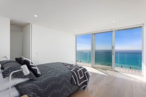 Southpoint -Brand New Home, Oceanfront Views - ACT Tourism 3