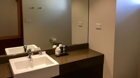 Sovereign Resort Hotel - ACT Tourism 1