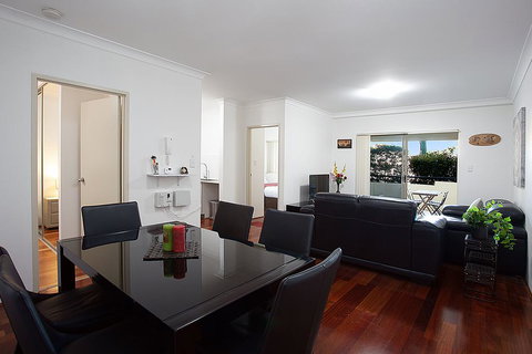 Spacious Family Apartment Close To Olympic Park - ACT Tourism 0