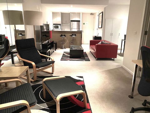 Spacious Seaviews - StayCentral - ACT Tourism 3