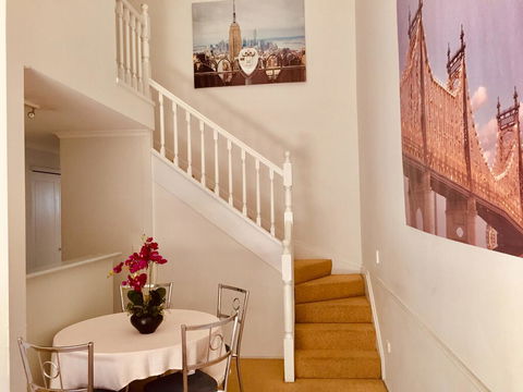 Spring Hill Gardens Apartments - ACT Tourism 2