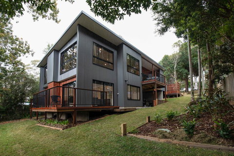 Springbrook25 Whole House - ACT Tourism 0