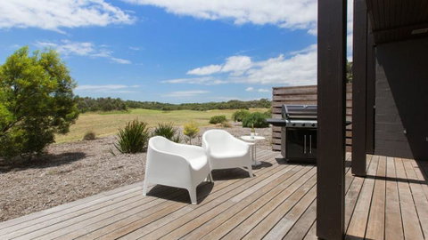 ST ANDREWS BEACH APARTMENT 4.01 - ACT Tourism 1