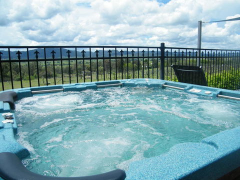 St Peter's Fairview - ACT Tourism 1