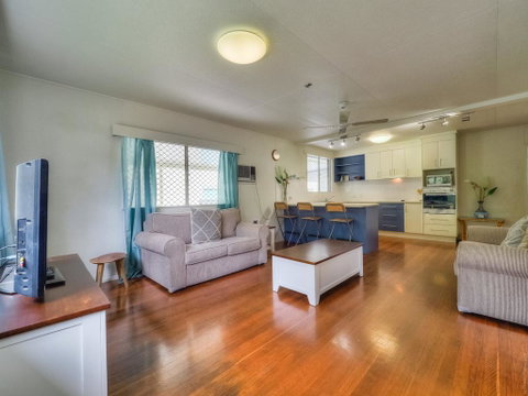Starfish Shack By The Sea - ACT Tourism 2