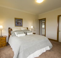 Stay Bathurst - ACT Tourism