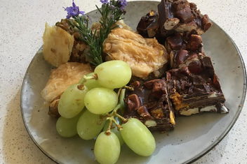 Stephanies Country Cottages with ACT Tourism
